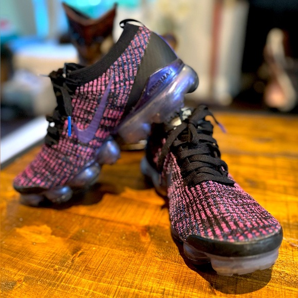 Nike Air VaporMax Flyknit 3 'Laser Fuchsia' AJ6900-007 - Picture 1 of 10